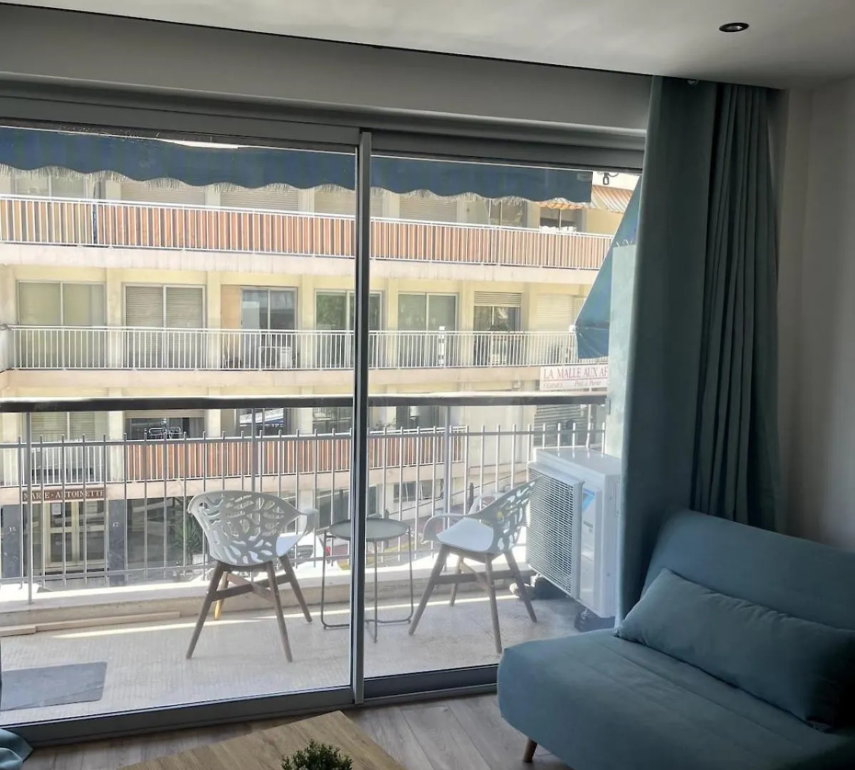 Apartment Appartement Coeur De Cannes
