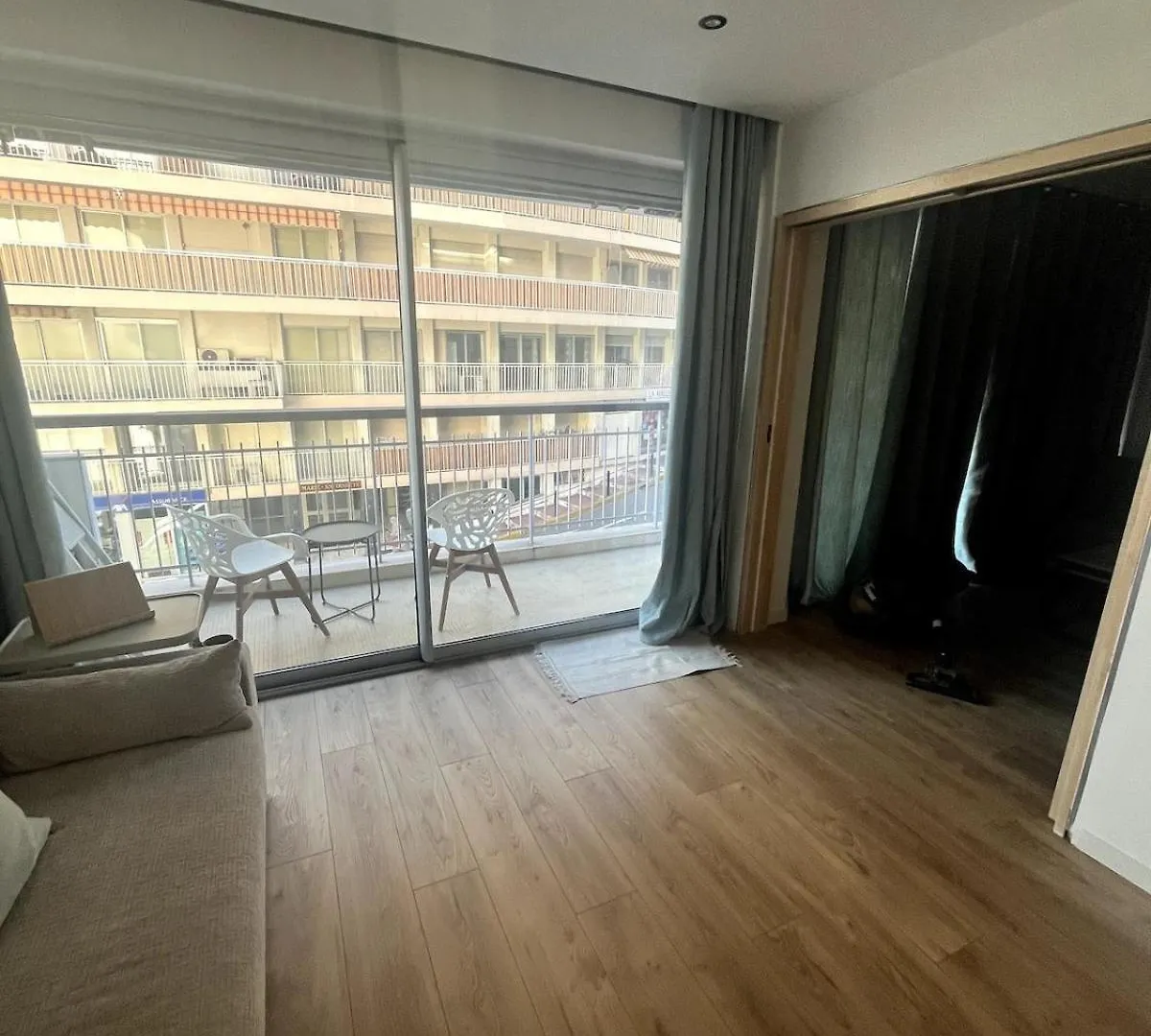 Appartement Coeur De Cannes Apartment